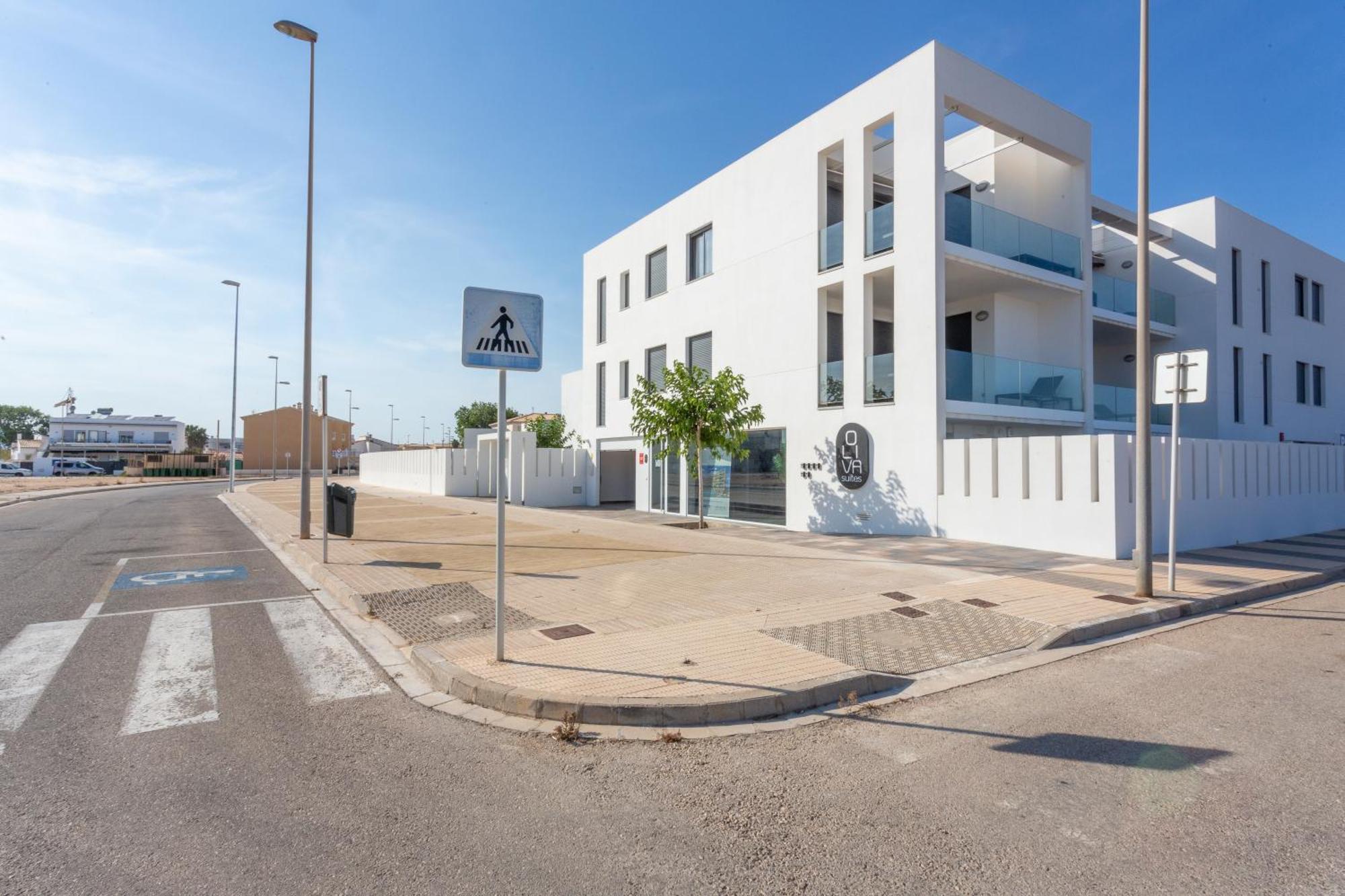 Oliva Suites