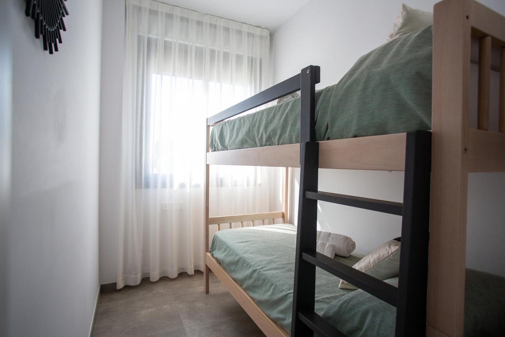 Oliva Suites Apartament *